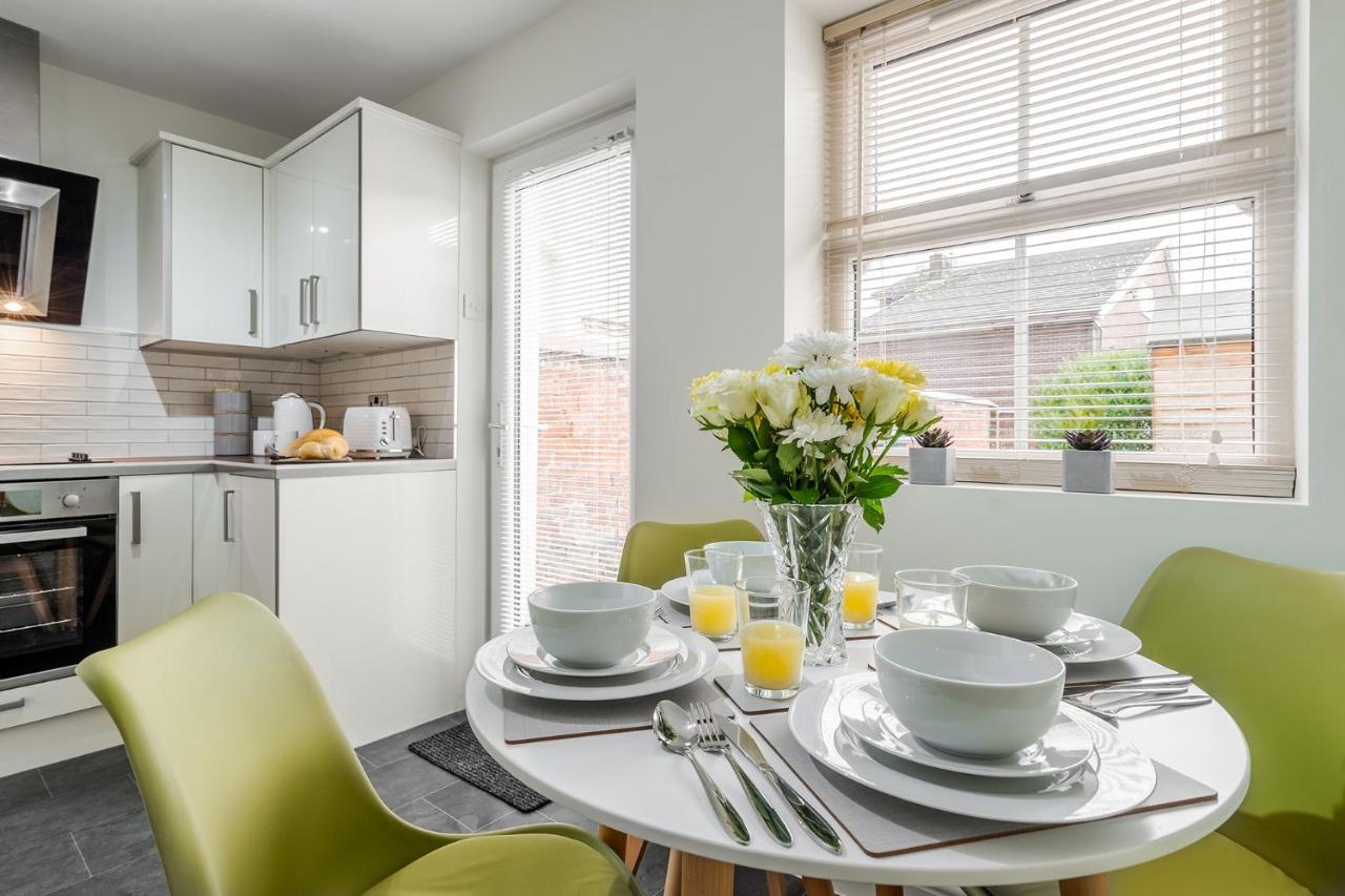Wrea Cottage, 2 Bedrooms Wifi & Parking Near Ribby Hall Wrea Green Esterno foto