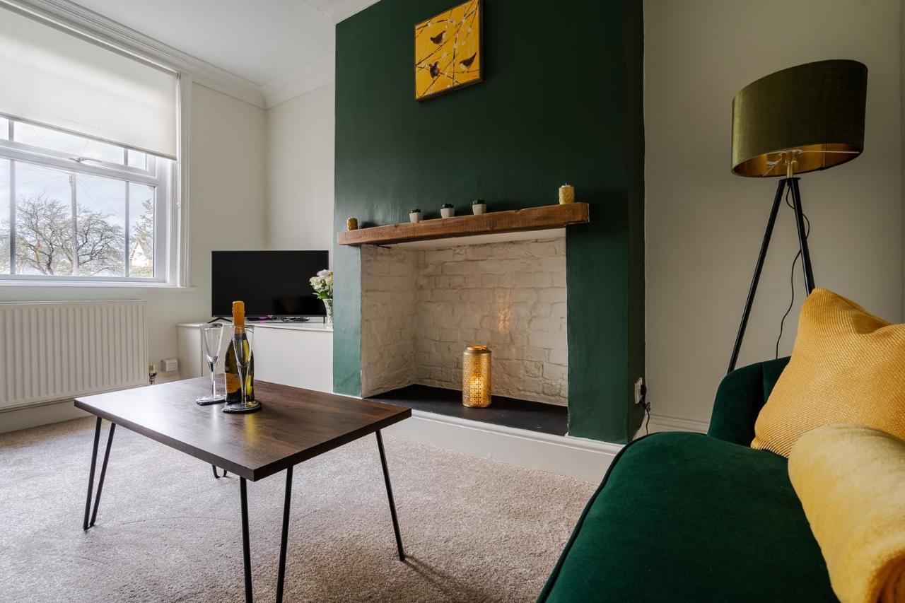 Wrea Cottage, 2 Bedrooms Wifi & Parking Near Ribby Hall Wrea Green Esterno foto