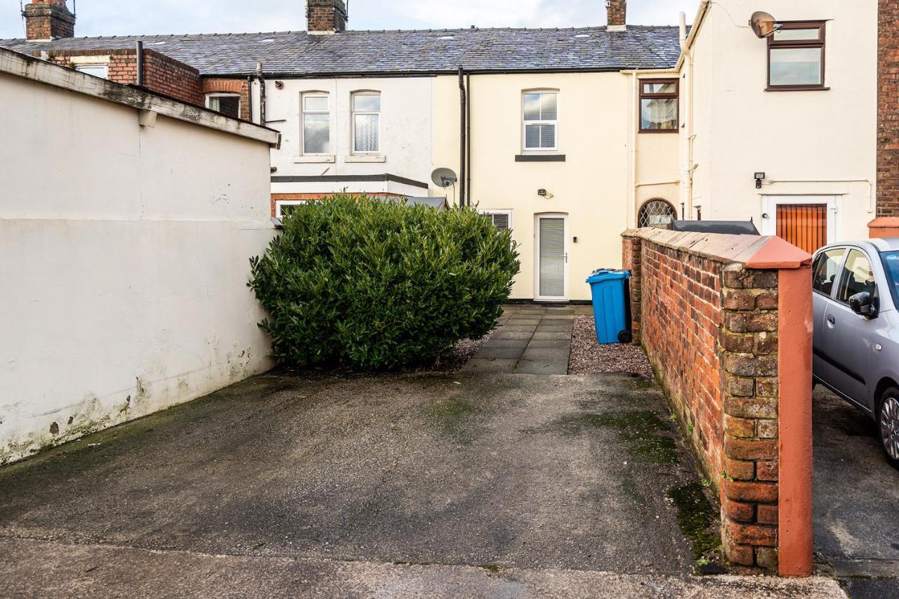 Wrea Cottage, 2 Bedrooms Wifi & Parking Near Ribby Hall Wrea Green Esterno foto
